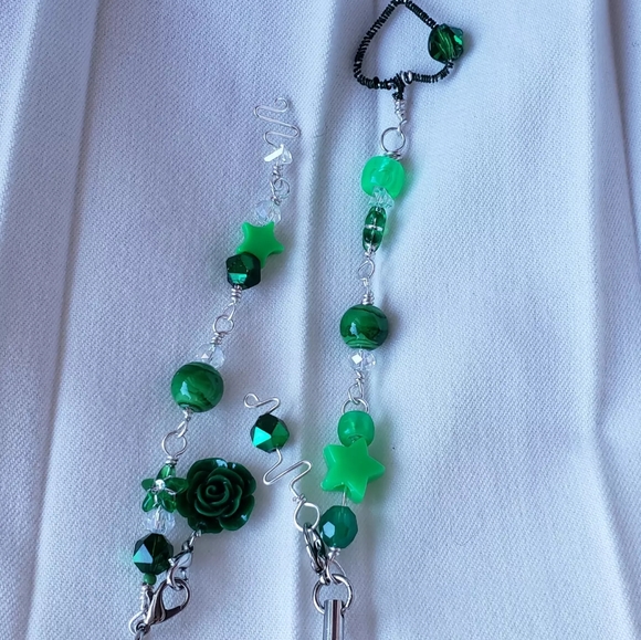 Emerald green phone charms - Picture 2 of 6